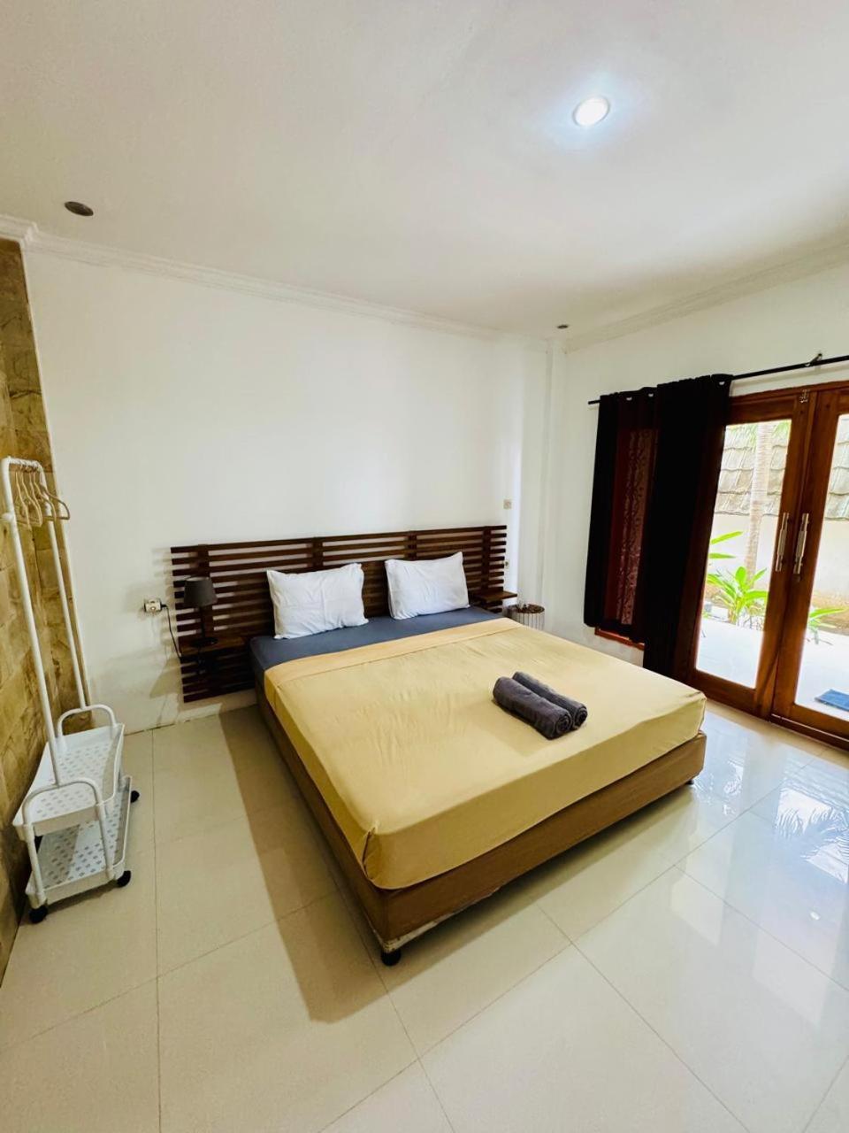 Lagom Guest House Gili Air Exterior photo